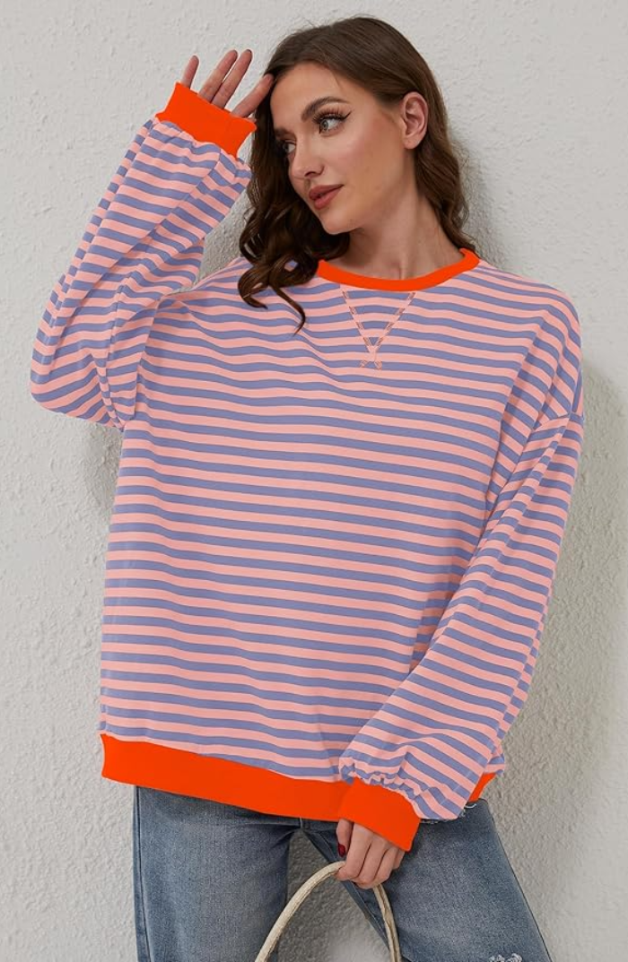 Moderní pohodlný oversize svetr