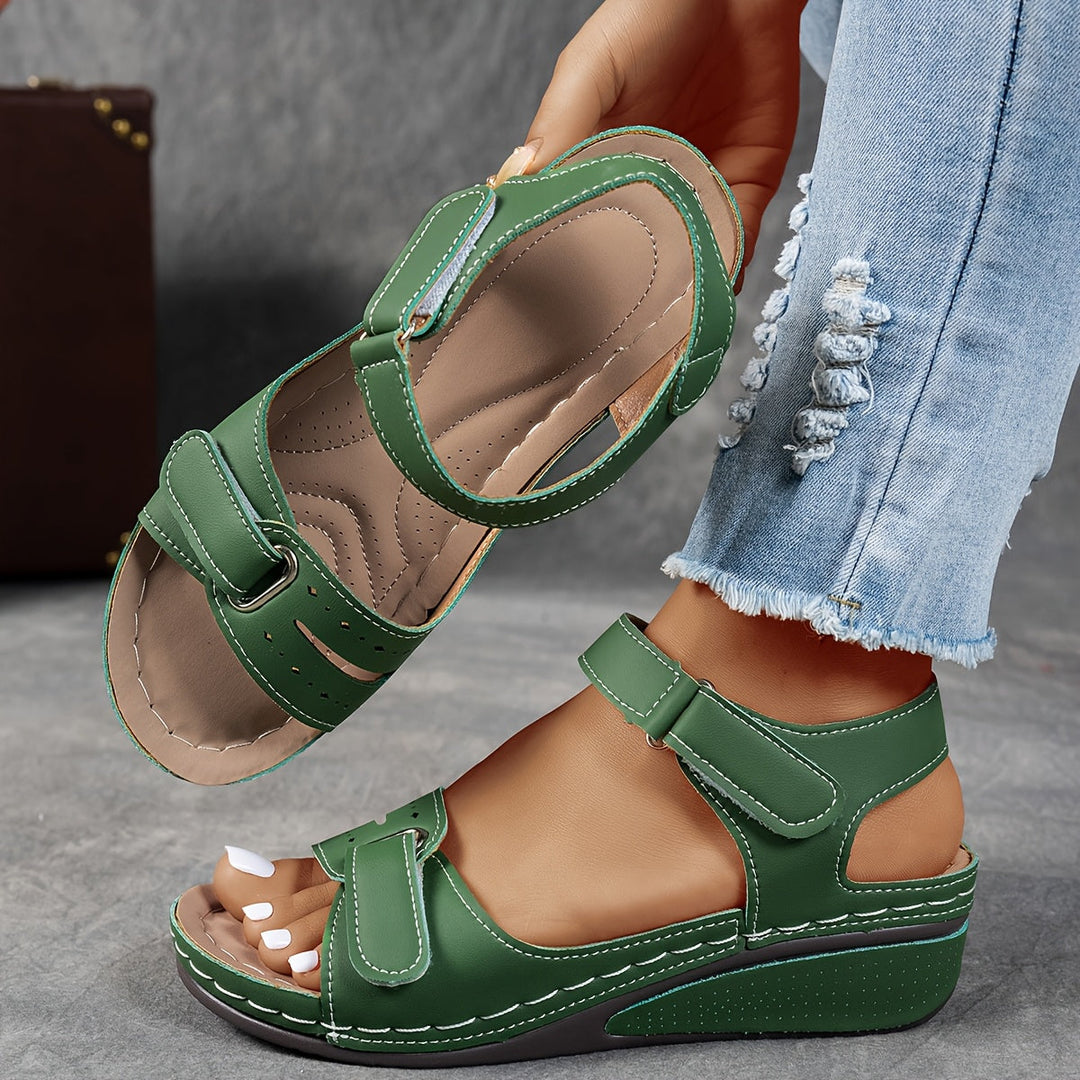 DELACROIX | Ortopedické sandály Comfort Ella