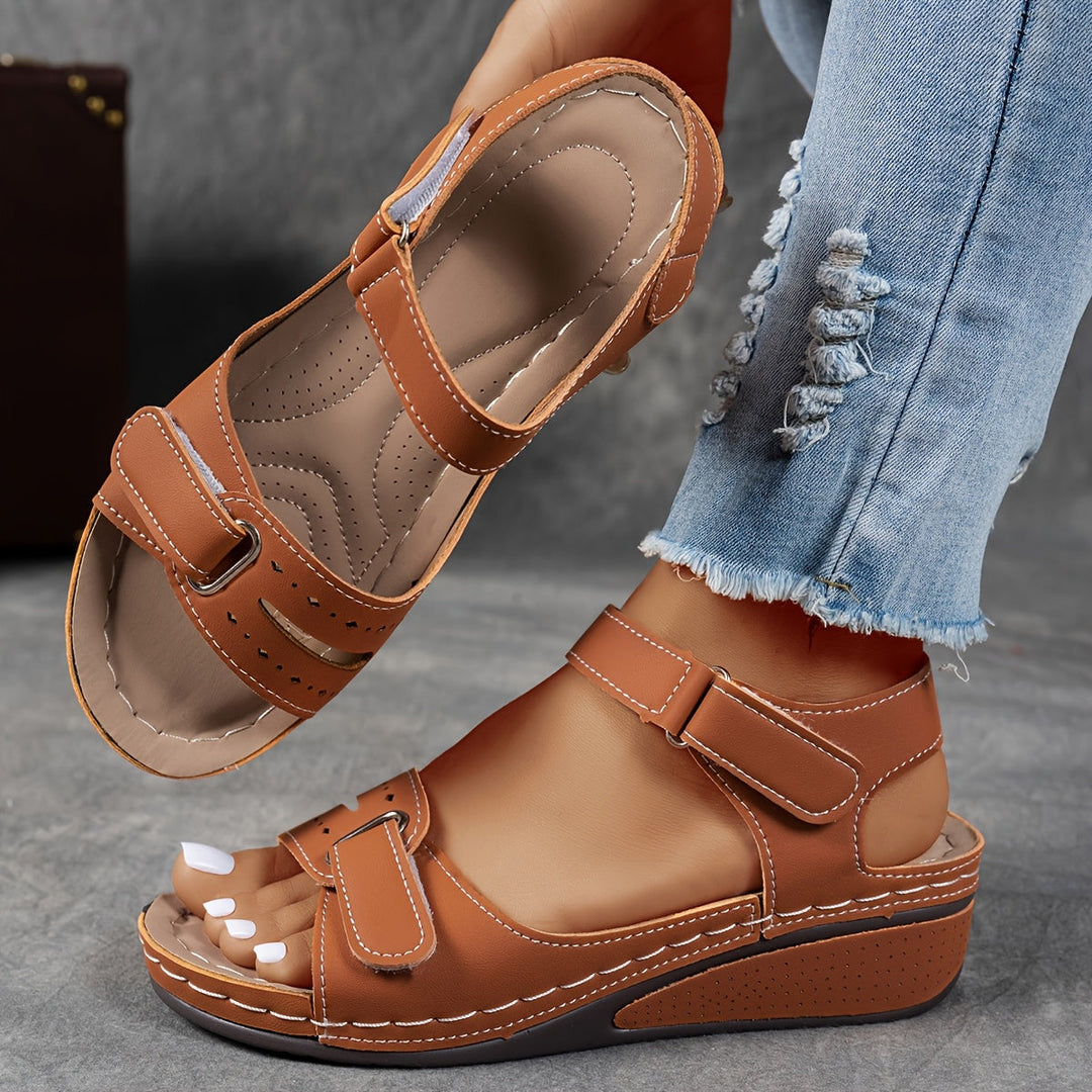 DELACROIX | Ortopedické sandály Comfort Ella