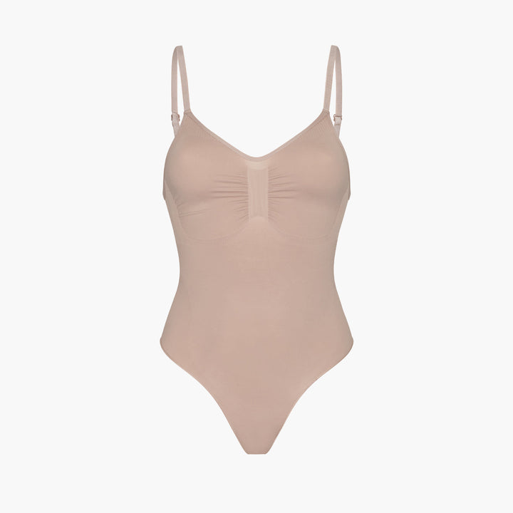 Figurformující body s kalhotkami