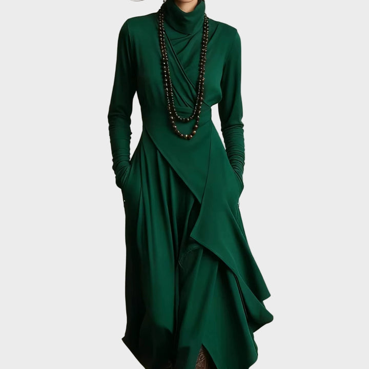 Elegantní šaty s rolákem