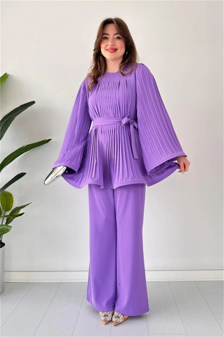 Elegantní plisovaná dámská souprava