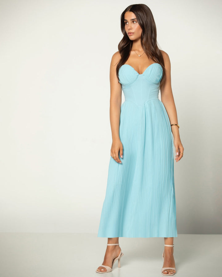 Elegantní pliséovaný bustier-maxikabát v