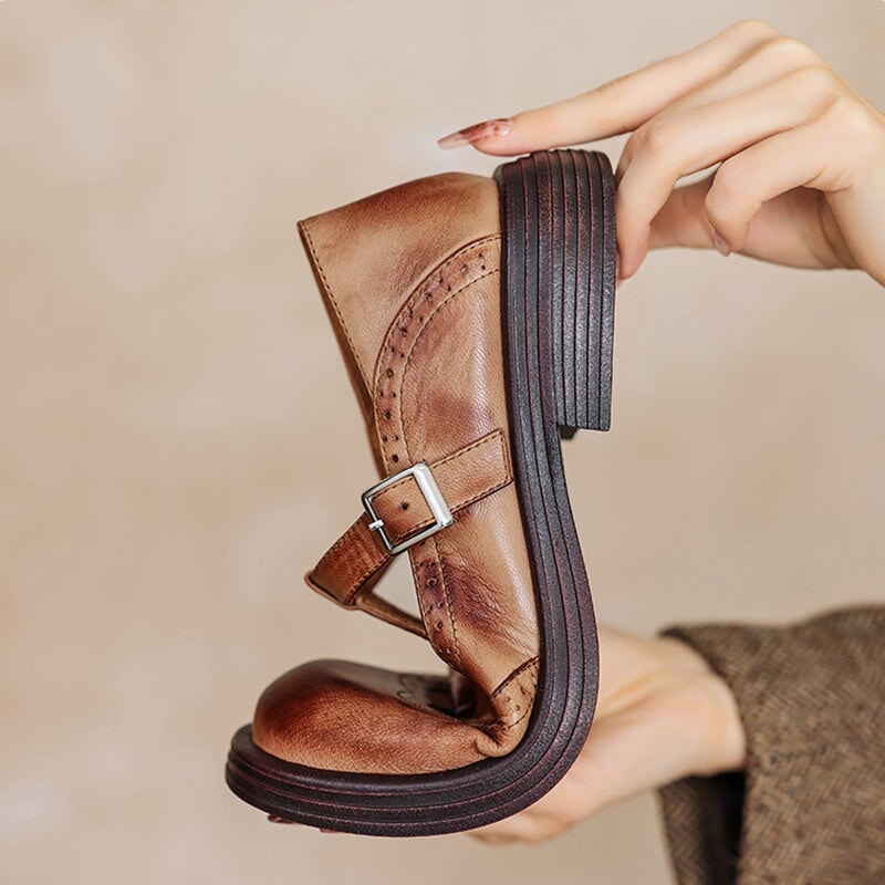 Elegantní nadčasová obuv