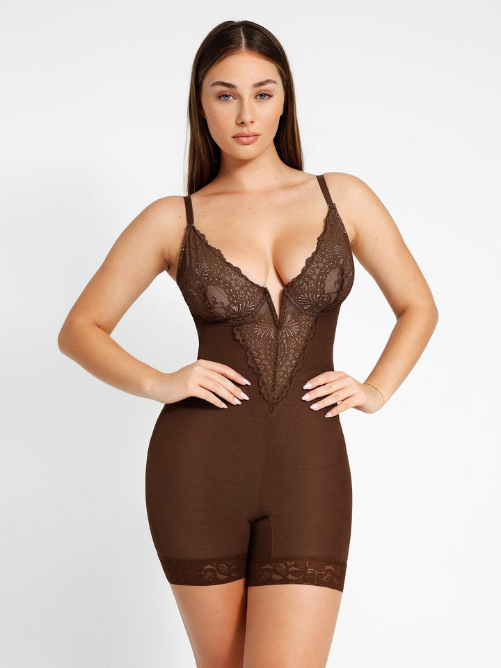 Luxusní krajkový bodysuit s